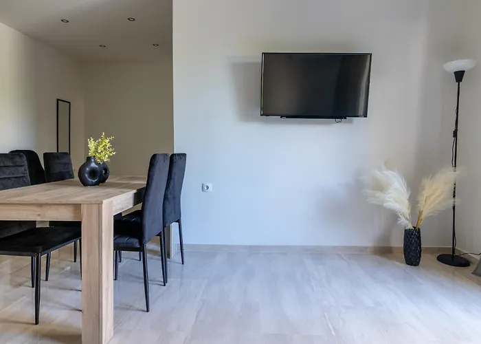 Greyt Apartments Glyfada